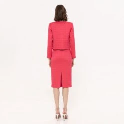 Bouclé Pencil Skirt Pink -Other || Traffic People Shop boucle pencil skirt pink f9522abecfb354d654024cf1a54a1a89