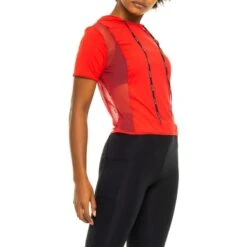 Hooded Short-Sleeved Breeze Top Fragola -Other || Traffic People Shop csih6lucxrynxgbmm0mh