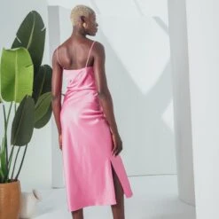 Essentials - Satin Midi Skirt - Dusty Pink -Other || Traffic People Shop essentials satin midi skirt dusty pink 246f81e91b8466acdaffb51dc567f3af