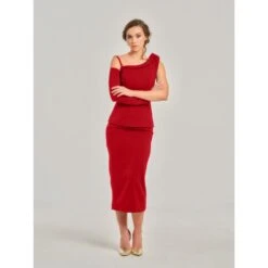 Fierce Red High-Waist Pencil Midi Skirt 22 Fierce Red High-Waist Pencil Midi Skirt -Other || Traffic People Shop fierce red asymmetric one shoulder top a3e23b3e1d428acf14c969c588a32494