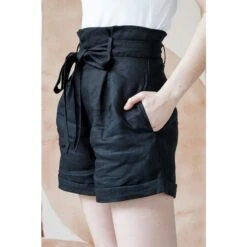 Johanna Shorts In Black -Other || Traffic People Shop guubgoi3biu8uxwixtut