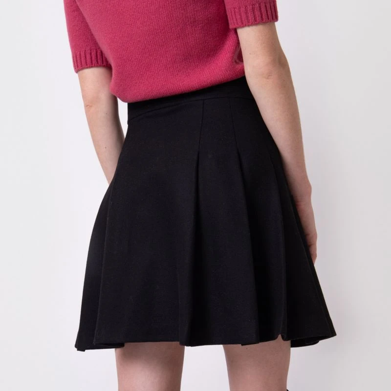 High-Waisted Pleated Black Wool Skirt 3 High-Waisted Pleated Black Wool Skirt - Image 3