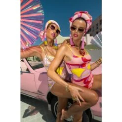 Jc Jumbo Medallion Pink Raspberry Martini Leotard -Other || Traffic People Shop jcjc springs pink raspberry mini medallion leotard 572d05c5145c55fad3732b27ec894457