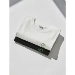 Earth Embroidered Organic Cotton T-Shirt White -Other || Traffic People Shop l36p5jtkv1friwfzp0ca