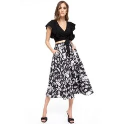 Ruffle Detail Crop Top - Black 7 Ruffle Detail Crop Top - Black -Other || Traffic People Shop n84q3jgrvhtpeixmakyd