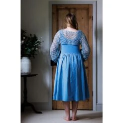 Nancy Super Cropped Long Sleeve Crochet Top In Wedgwood Blue -Other || Traffic People Shop nancy super cropped long sleeve crochet top in wedgwood blue 0a43b994dfcd8e79fe2f945016b2301d