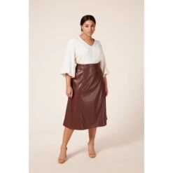 Panelled Leather Midi Skirt 11 Panelled Leather Midi Skirt -Other || Traffic People Shop panelled leather midi skirt 9e69e2f569bd7b7526baffa837c7220b