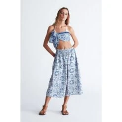 Mari Tile Pattern Skirt In Indigo 13 Mari Tile Pattern Skirt In Indigo -Other || Traffic People Shop peraluna mari indigo skirt c ini desen beli lastikli 2 cepli diz alt kad n etek i ndigo 17c2a91a8a46d9d7bfd5cf95cef1cdf6