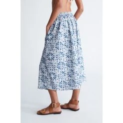 Mari Tile Pattern Skirt In Indigo 14 Mari Tile Pattern Skirt In Indigo -Other || Traffic People Shop peraluna mari indigo skirt c ini desen beli lastikli 2 cepli diz alt kad n etek i ndigo ffc1aed0318bb693898eab0b79251d68