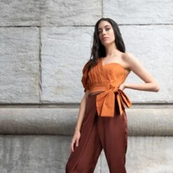 Emily One-Sleeve Asymmetric Poplin Top Copper -Other || Traffic People Shop pwa1oo0ltsluafqkko3f