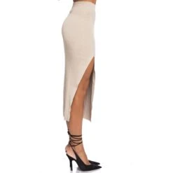 High-Slit Knit Midi Skirt 16 High-Slit Knit Midi Skirt -Other || Traffic People Shop pwgysnvlowqkgatkf8jq