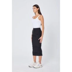 The Skirt - Black -Other || Traffic People Shop the skirt 6f09ae0354cb3bd547371e5ead1d5d40