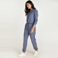 Crop Indigo MéLange Sweatshirt -Other || Traffic People Shop wbqwyggj13wobi9cjufw