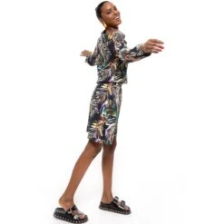 Side Pockets Cotton Bermuda -Other || Traffic People Shop wglkebavxtwkr3ufouyb